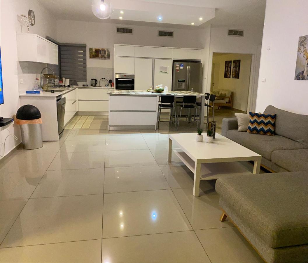 Stunning Penthouse With Sea Views And Private Heated Pool Apartment Eilat Ngoại thất bức ảnh